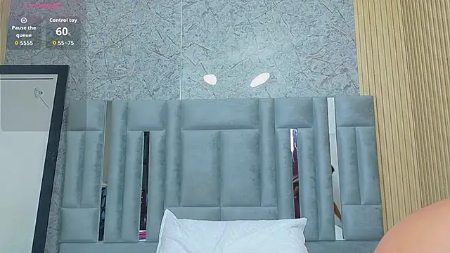 veronicaroose_ Adlı Modelin Canlı XXX Sohbeti