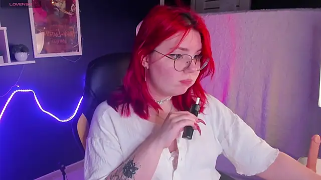 Chat +18 de Alice_Kitagawa ao vivo