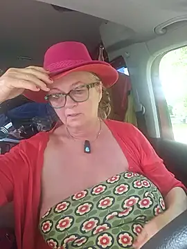 Chat XXX ao vivo de Hot-Muci