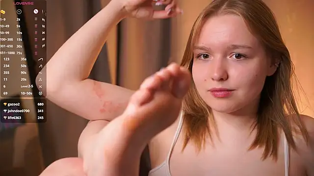 Chatroom XXX en direct de VinnieSerrano