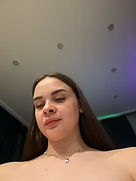 XXX chat uživo modela KristiRich