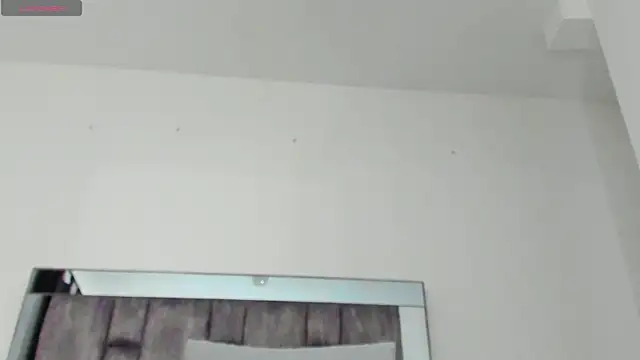 Chat +18 de alyssia_ocean ao vivo