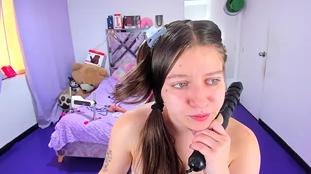 Luna_Analya Chat XXX live