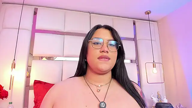 Chat +18 de elizavenus ao vivo