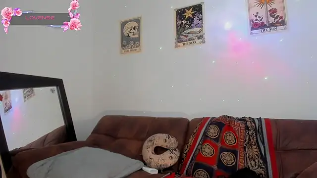 La_Diabla_111_: απευθείας συνομιλία ΧΧΧ