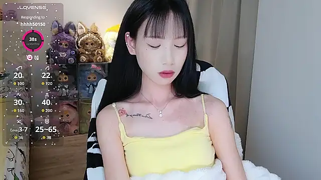 M-OTT_'s Live XXX Chat