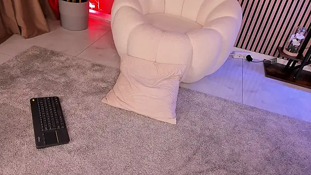 Red_KimのライブXXXチャット