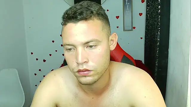 sven_fox723 Show in webcam