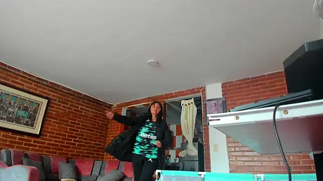 Lia_rouse04 Adlı Modelin Canlı XXX Sohbeti