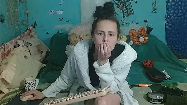 brighteyes77 Live XXX-chat