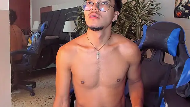 kai_storn's Live XXX Chat