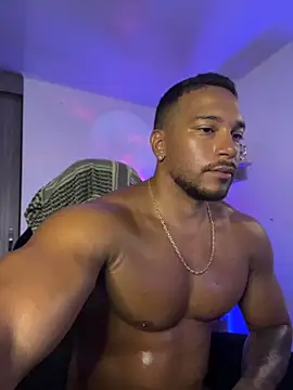 FreszX Adlı Modelin Canlı XXX Sohbeti