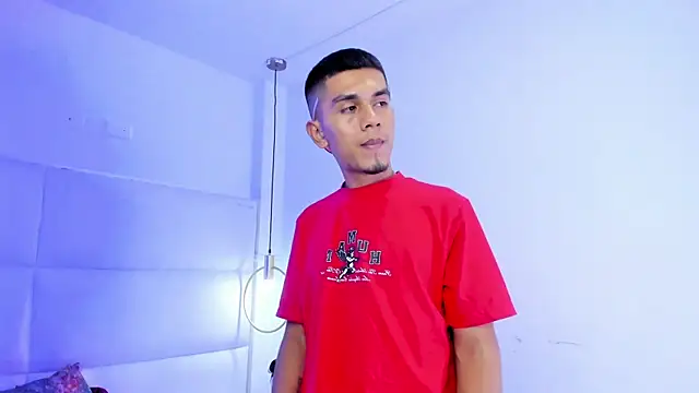 your_d0ll1 Adlı Modelin Web Kamerası Şovu