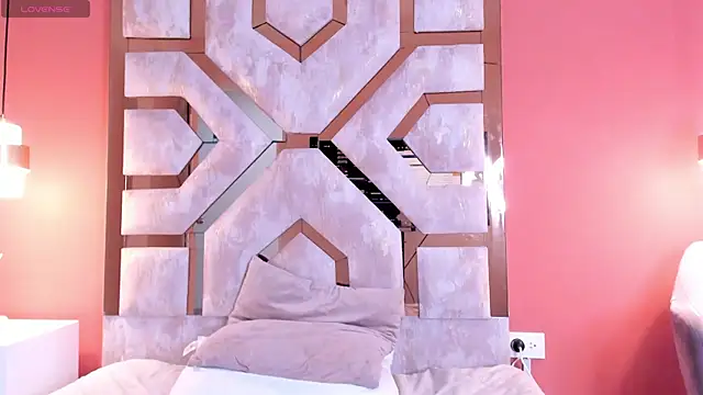 VIOLET_19XXX Adlı Modelin Web Kamerası Şovu