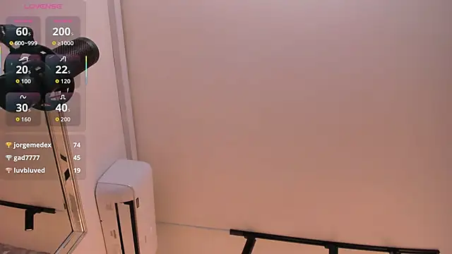 mell_muller 现场XXX聊天