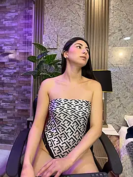 evelyn_hills 现场XXX聊天