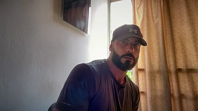 romeolovedark Chat XXX in diretta