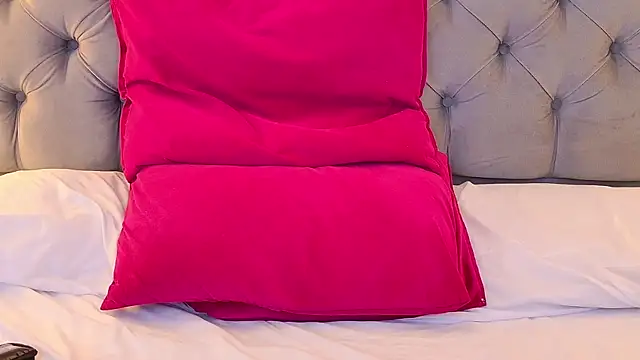 دردشة SamantaG الجنسية المباشرة