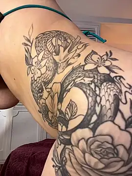 EmmaaCastro Adlı Modelin Canlı XXX Sohbeti