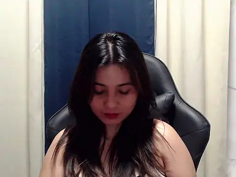 _Bellatrixy_ Pertunjukan Webcam