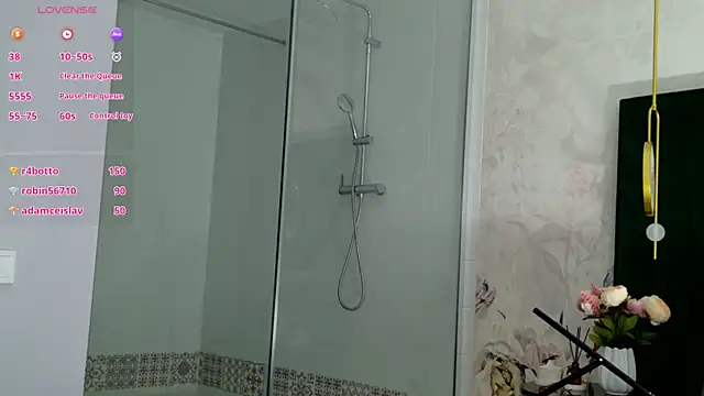 Chat XXX Live milaleoneli