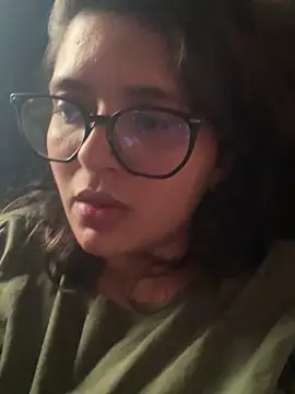 midsize_94 – Live XXX-chat