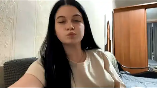 دردشة BellaLuxury الجنسية المباشرة