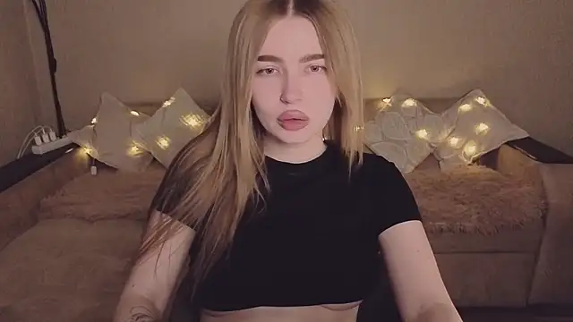 ViolettaLopez Chat XXX in diretta