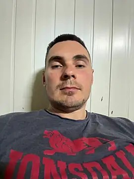 XXX chat uživo modela Rowing199456