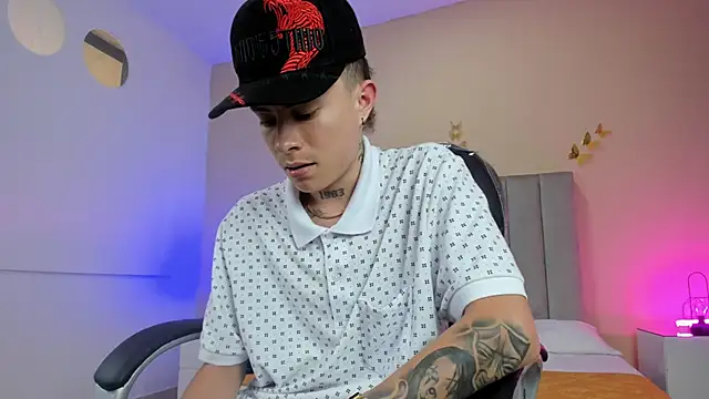 Nascary_Fox Live XXX-Chat