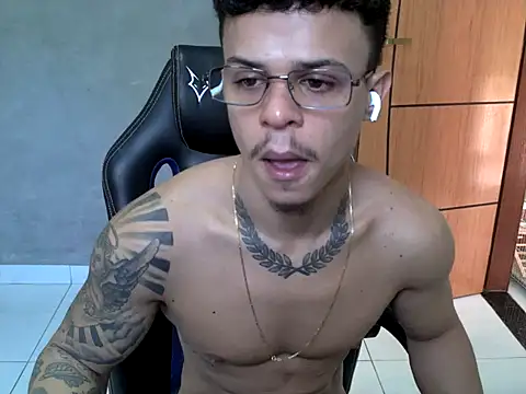 Show de Gust027 na webcam