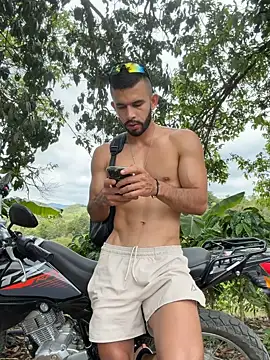 Jacksonfranco Chat XXX in diretta