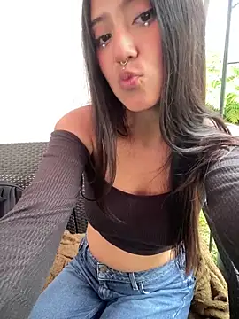 StrawberryPink_のライブXXXチャット