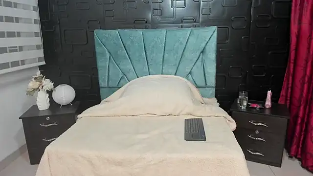 Chat XXX ao vivo de Just_evangeline