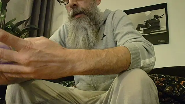 Kingsscepter 现场XXX聊天