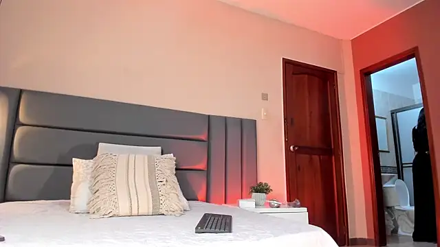 แชท XXX สดของ SeleneLujan