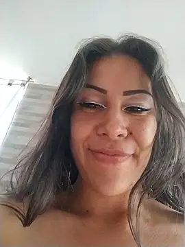 Živý XXX chat KittyHoleshot87