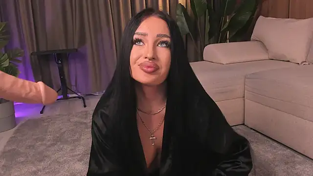 EmeraldKat élő XXX-chatje