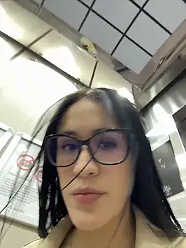 SerenaFox_'s Live XXX Chat