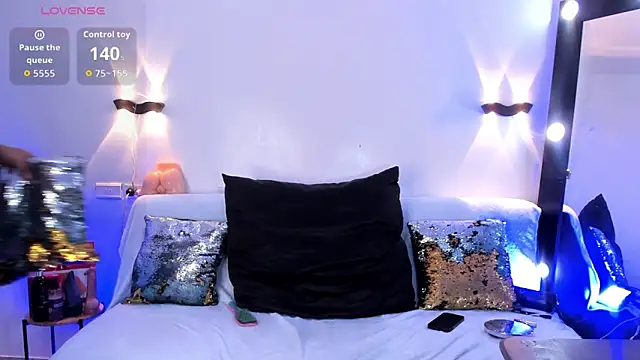 Emili_Roux Webcam show