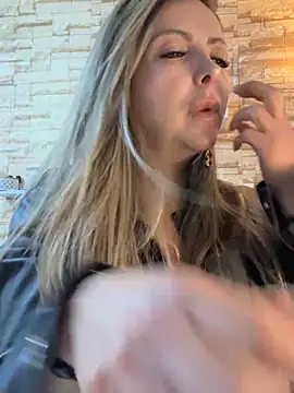 Show de _Abril-Office1 na webcam