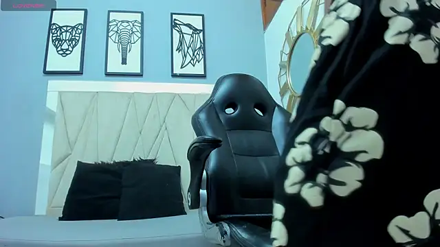 adams_bobbyn Live XXX chat