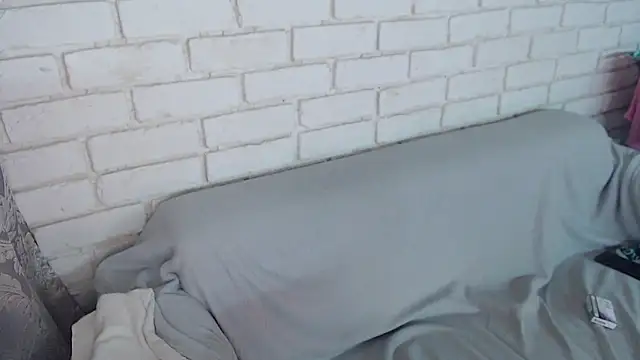 Crazyy_girl_'s Live XXX Chat