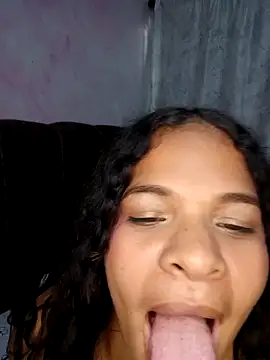 CurlyBitch 网络视讯表演