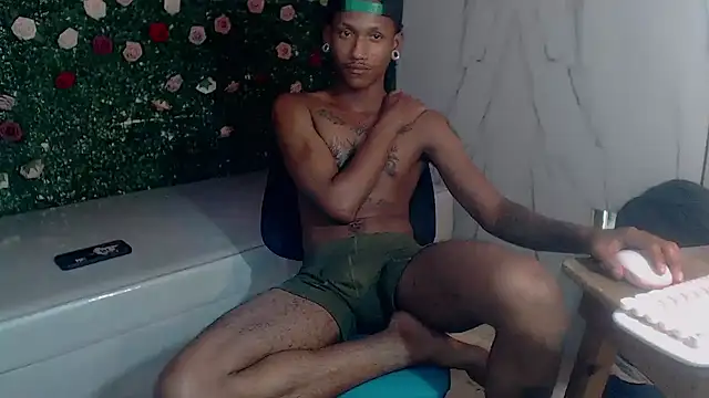 ManSantn Live XXX chat