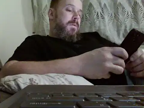 FROL83 লাইভ XXX চ্যাট