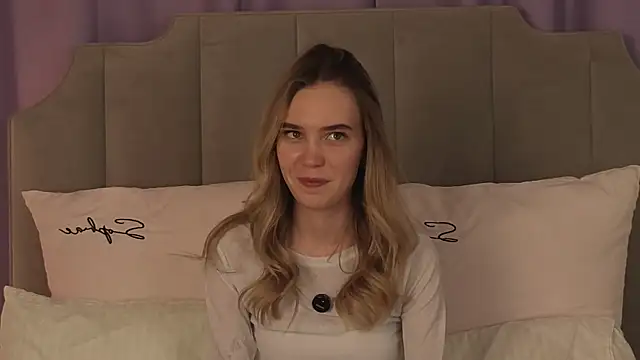 NikkiRyx Pertunjukan Webcam