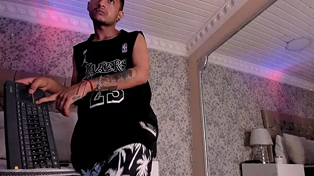 Онлайн чат XXX TurnerStar