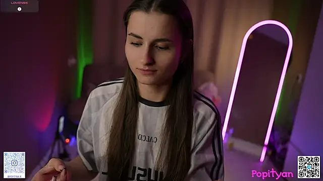 popityan1 লাইভ XXX চ্যাট