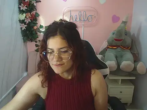 Scarlett_jhonson_ch Adlı Modelin Canlı XXX Sohbeti